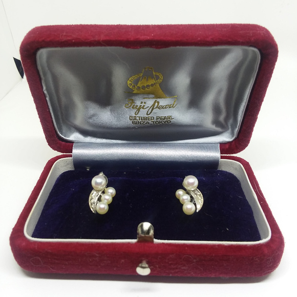 Fuji Pearl Jewelry - Vintage 1950's Fuji Pearl Earrings